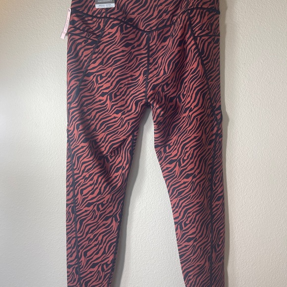 Victoria's Secret NWT Performance 7/8 Legging Tight High Rise Medium Brown Zebra - Picture 4 of 5